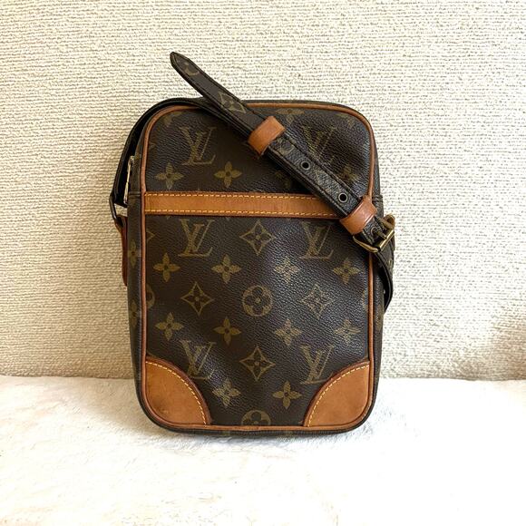 Louis Vuitton Danube Monogram Crossbody/ Shoulder Bag 8909SL - Picture 1 of 10